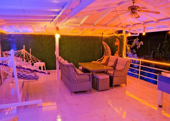 Solemare Willa Demre